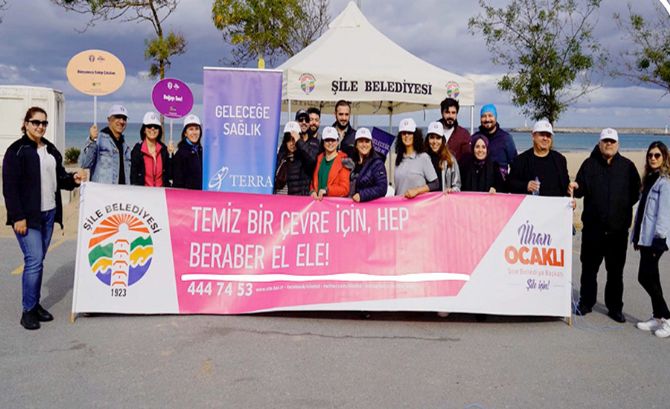 Sahillerimizi Temizleme Etkinliği Sahillerimizi Temizleme Etkinliği